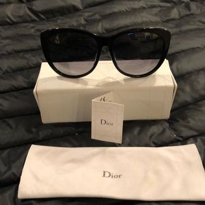 DIOR - New Black Cats Eye Sunglasses